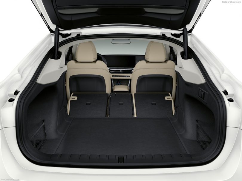 BMW i4 - Mobilsiden.dk