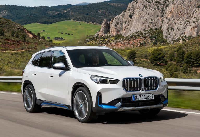 BMW iX1 - Mobilsiden.dk