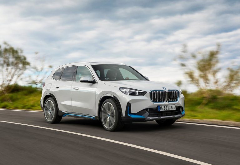 BMW iX1 - Mobilsiden.dk