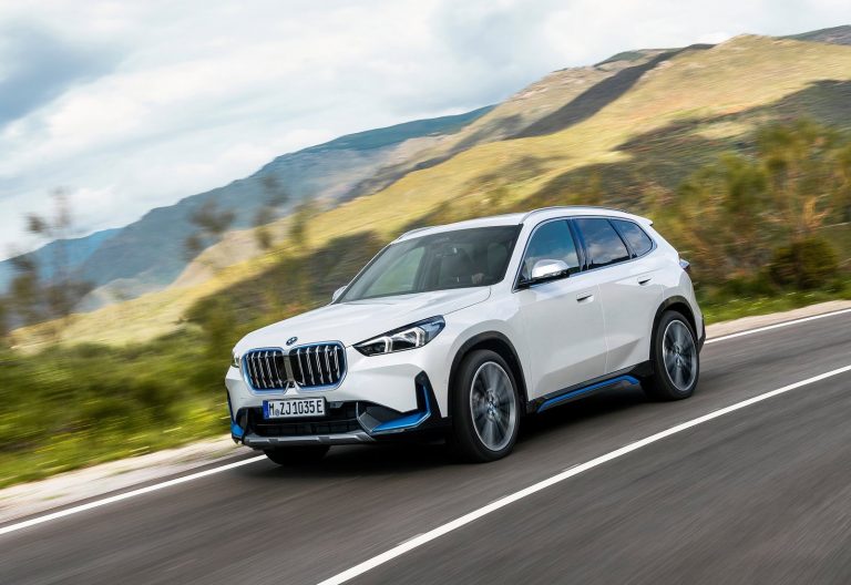 BMW iX1 - Mobilsiden.dk
