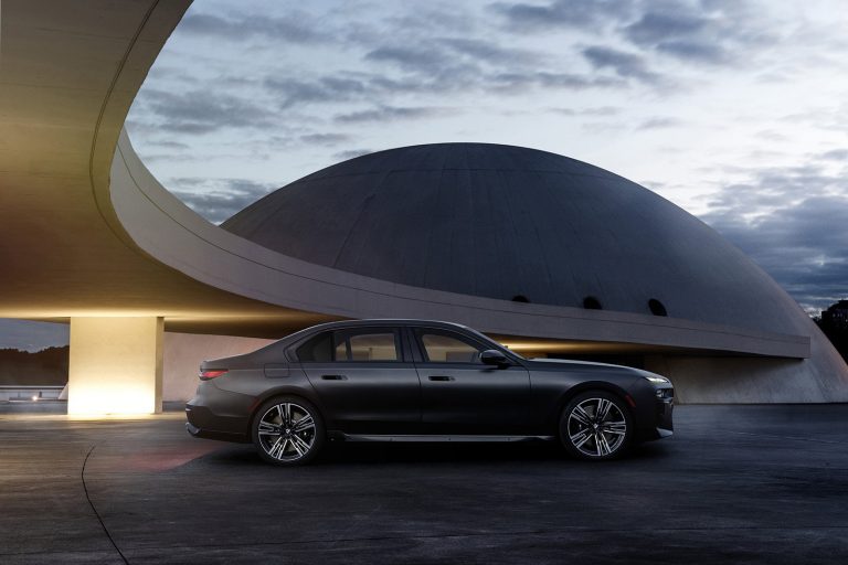 BMW i7 - Mobilsiden.dk