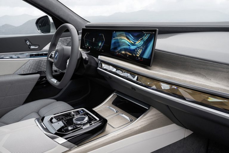 BMW i7 - Mobilsiden.dk