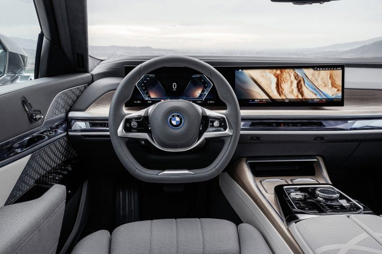BMW i7 - Mobilsiden.dk