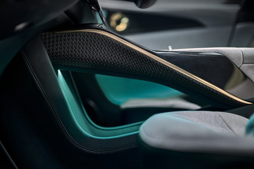 Lotus Eletre - Mobilsiden.dk
