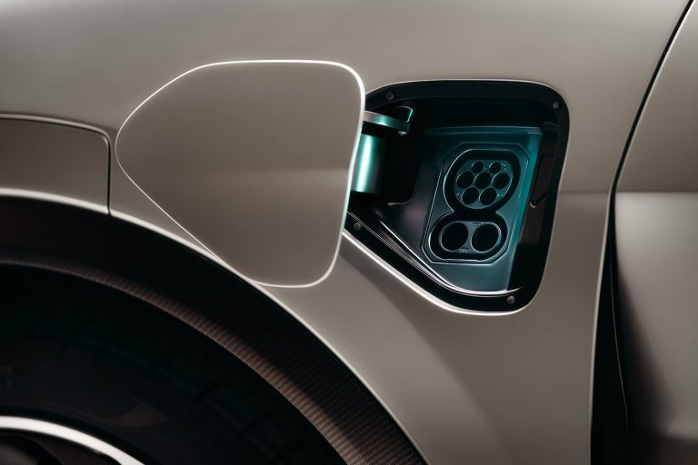 Lotus Eletre - Mobilsiden.dk
