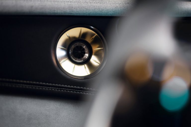 Lotus Eletre - Mobilsiden.dk