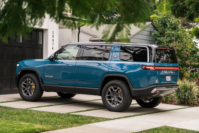 Rivian R1S - Mobilsiden.dk