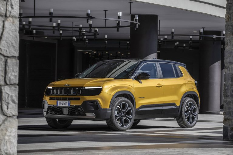 Jeep Avenger - Mobilsiden.dk