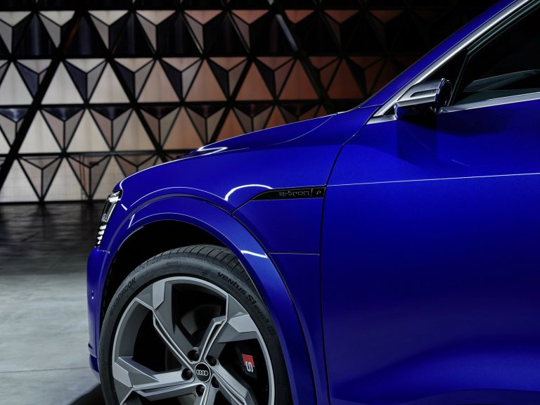Audi SQ8 Sportback e-tron - Mobilsiden.dk