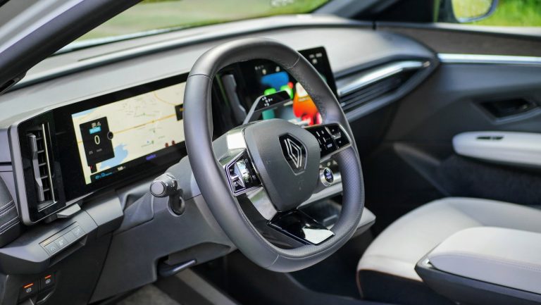 Renault Megane E-Tech Electric - Mobilsiden.dk