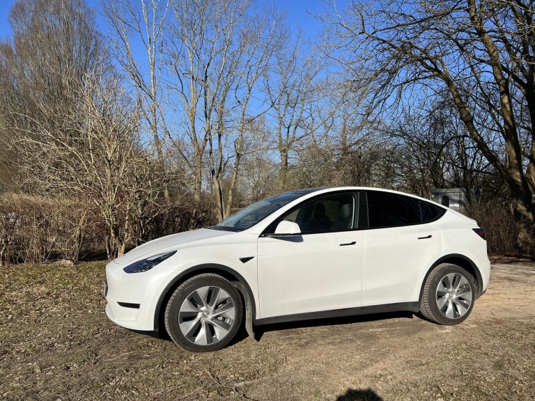 Tesla Model Y - Mobilsiden.dk