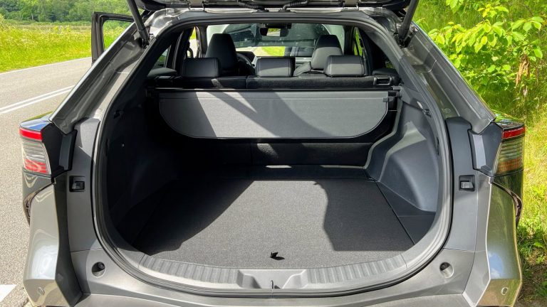 Toyota bZ4X - Mobilsiden.dk