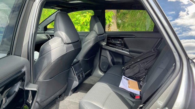 Toyota bZ4X - Mobilsiden.dk