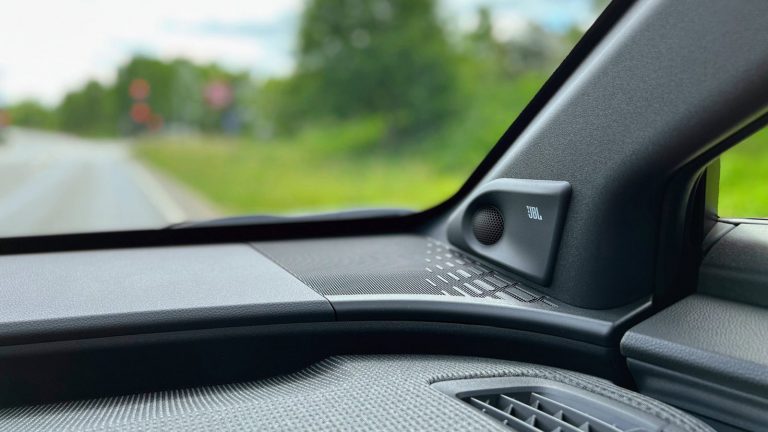Toyota bZ4X - Mobilsiden.dk