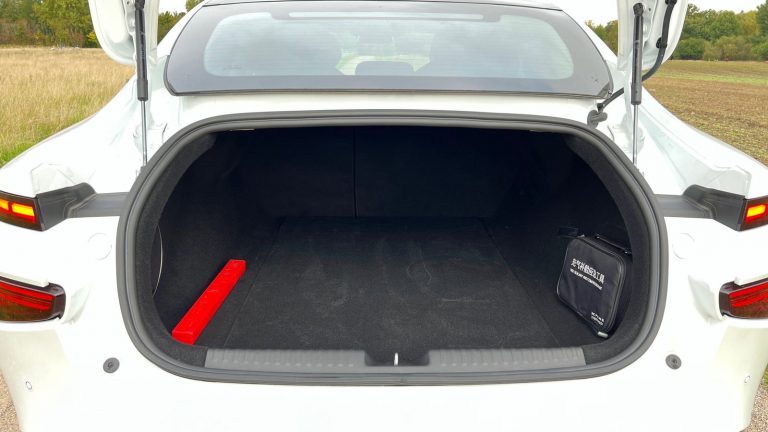 Xpeng P7 - Mobilsiden.dk