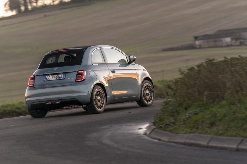 Fiat 500 Electric Cabriolet - Mobilsiden.dk
