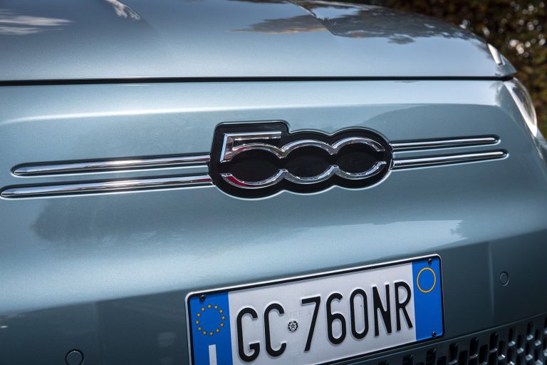 Fiat 500 Electric Cabriolet - Mobilsiden.dk