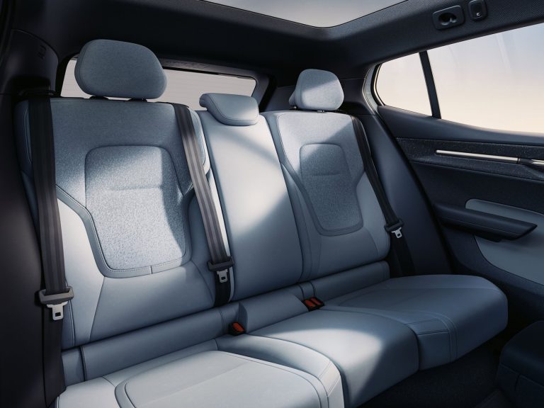 Volvo EX30 - Mobilsiden.dk