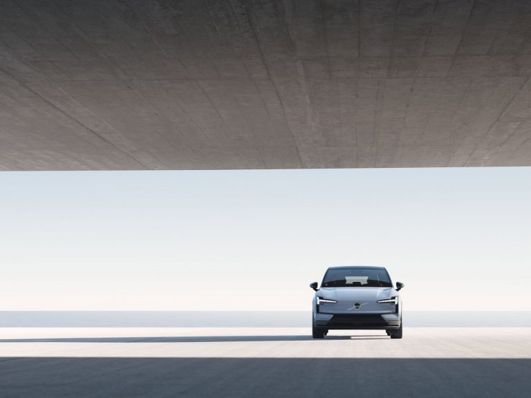 Volvo EX30 - Mobilsiden.dk