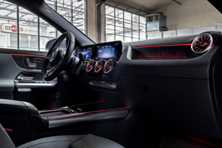 Mercedes-Benz EQA - Mobilsiden.dk