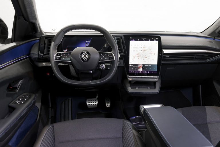 Renault Scenic E-Tech Electric - Mobilsiden.dk