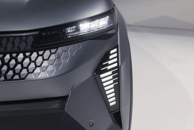 Renault Scenic E-Tech Electric - Mobilsiden.dk