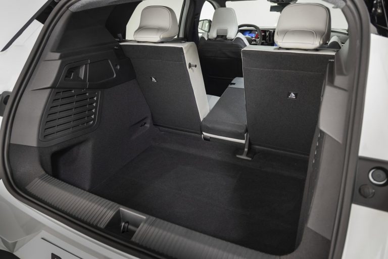 Renault Scenic E-Tech Electric - Mobilsiden.dk