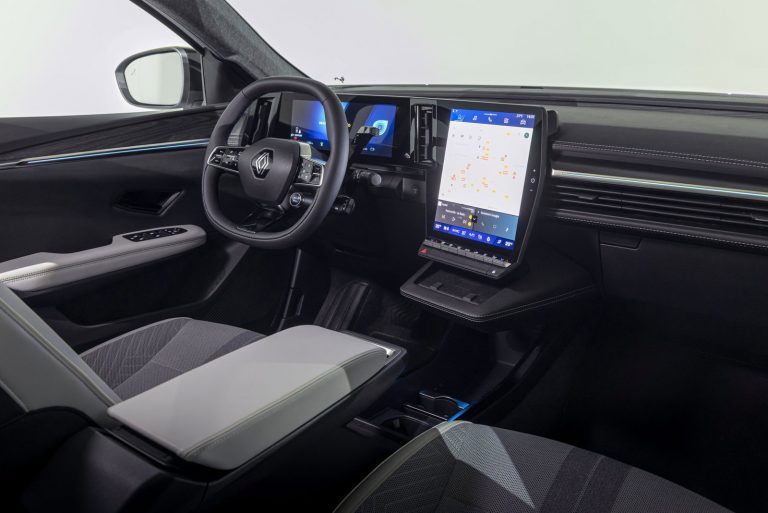Renault Scenic E-Tech Electric - Mobilsiden.dk