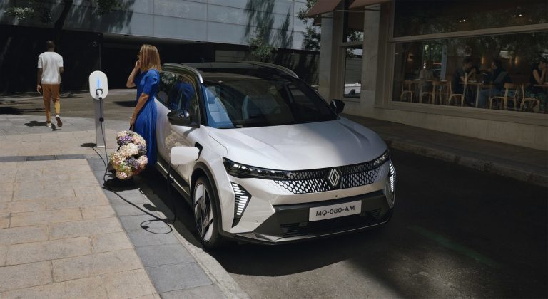 Renault Scenic E-Tech Electric - Mobilsiden.dk