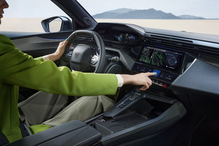 Peugeot e-408 - Mobilsiden.dk