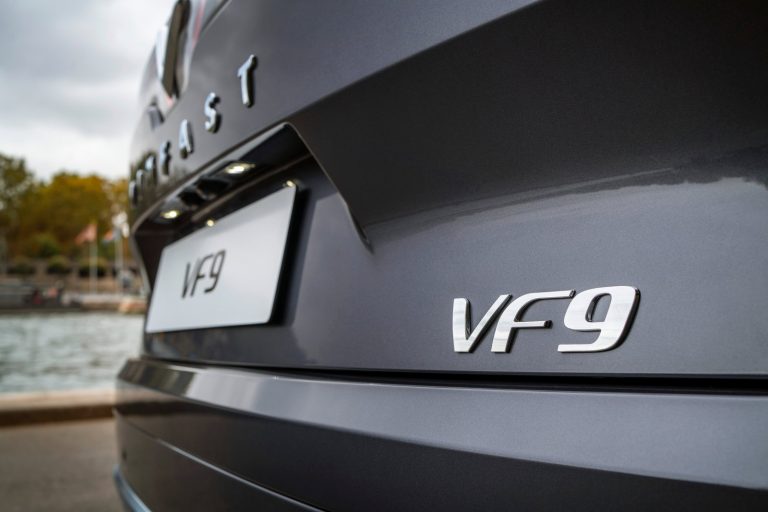 VinFast VF 9 - Mobilsiden.dk