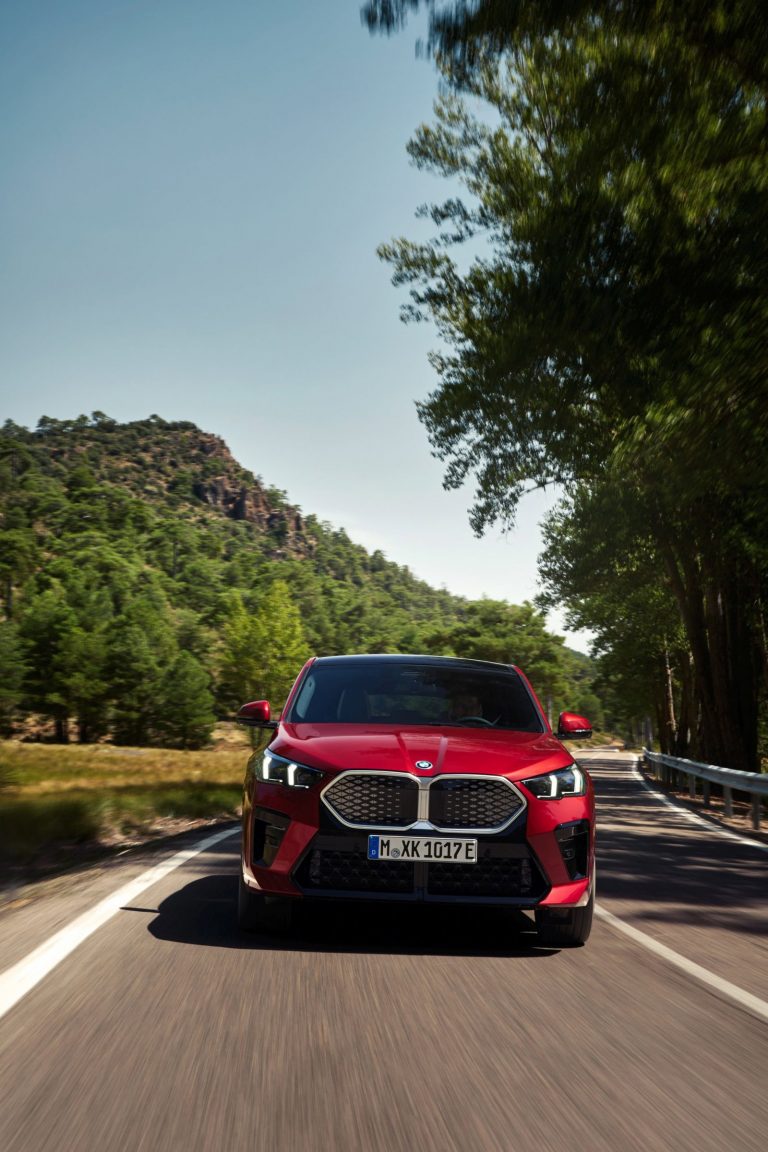 BMW iX2 - Mobilsiden.dk