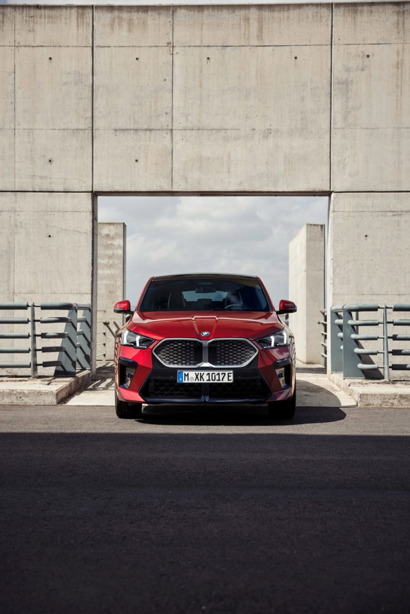 BMW iX2 - Mobilsiden.dk