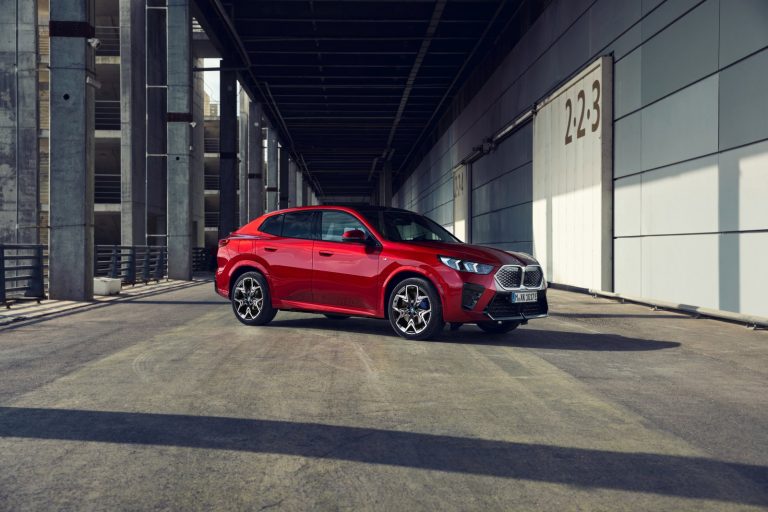 BMW iX2 - Mobilsiden.dk