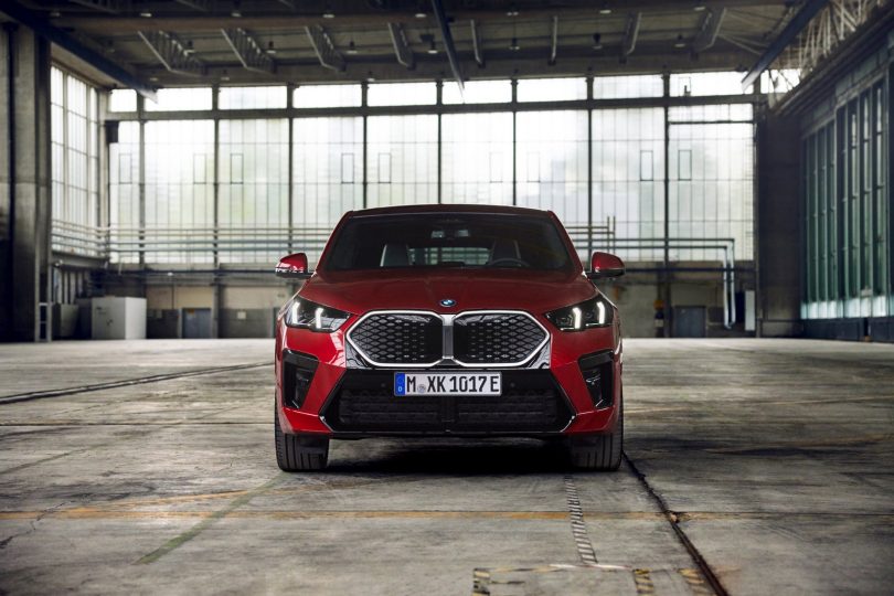 BMW iX2 - Mobilsiden.dk