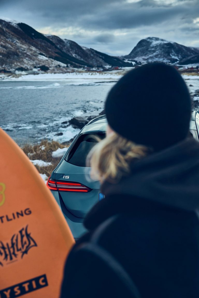 BMW i5 Touring - Mobilsiden.dk