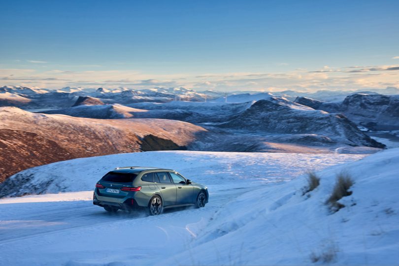 BMW i5 Touring - Mobilsiden.dk