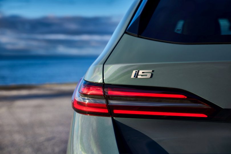 BMW i5 Touring - Mobilsiden.dk