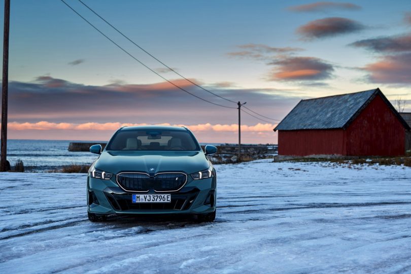 BMW i5 Touring - Mobilsiden.dk