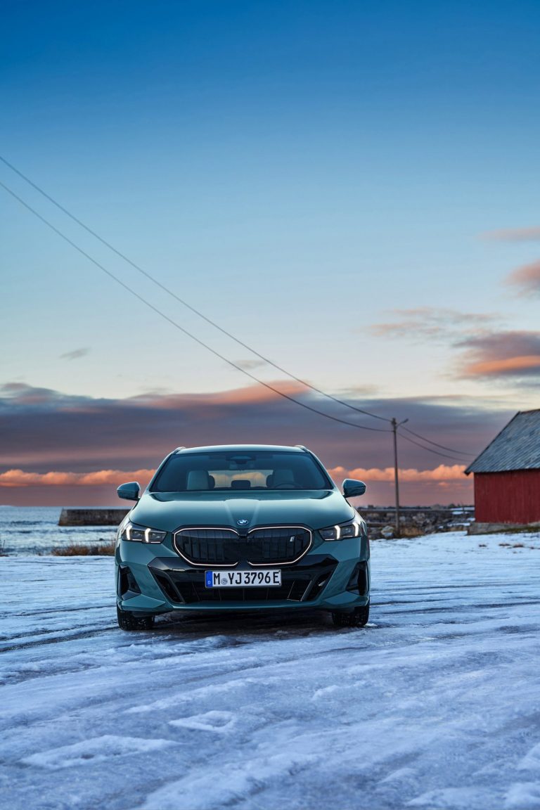 BMW i5 Touring - Mobilsiden.dk