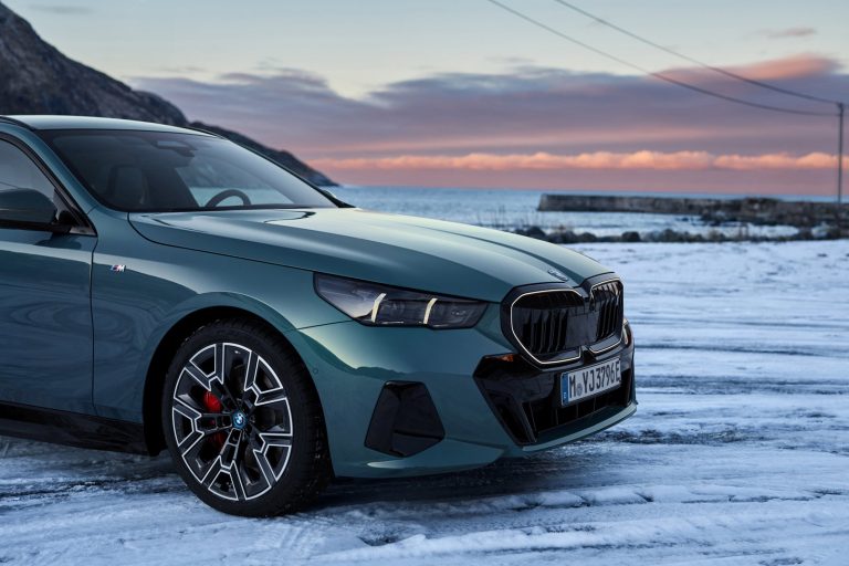 BMW i5 Touring - Mobilsiden.dk