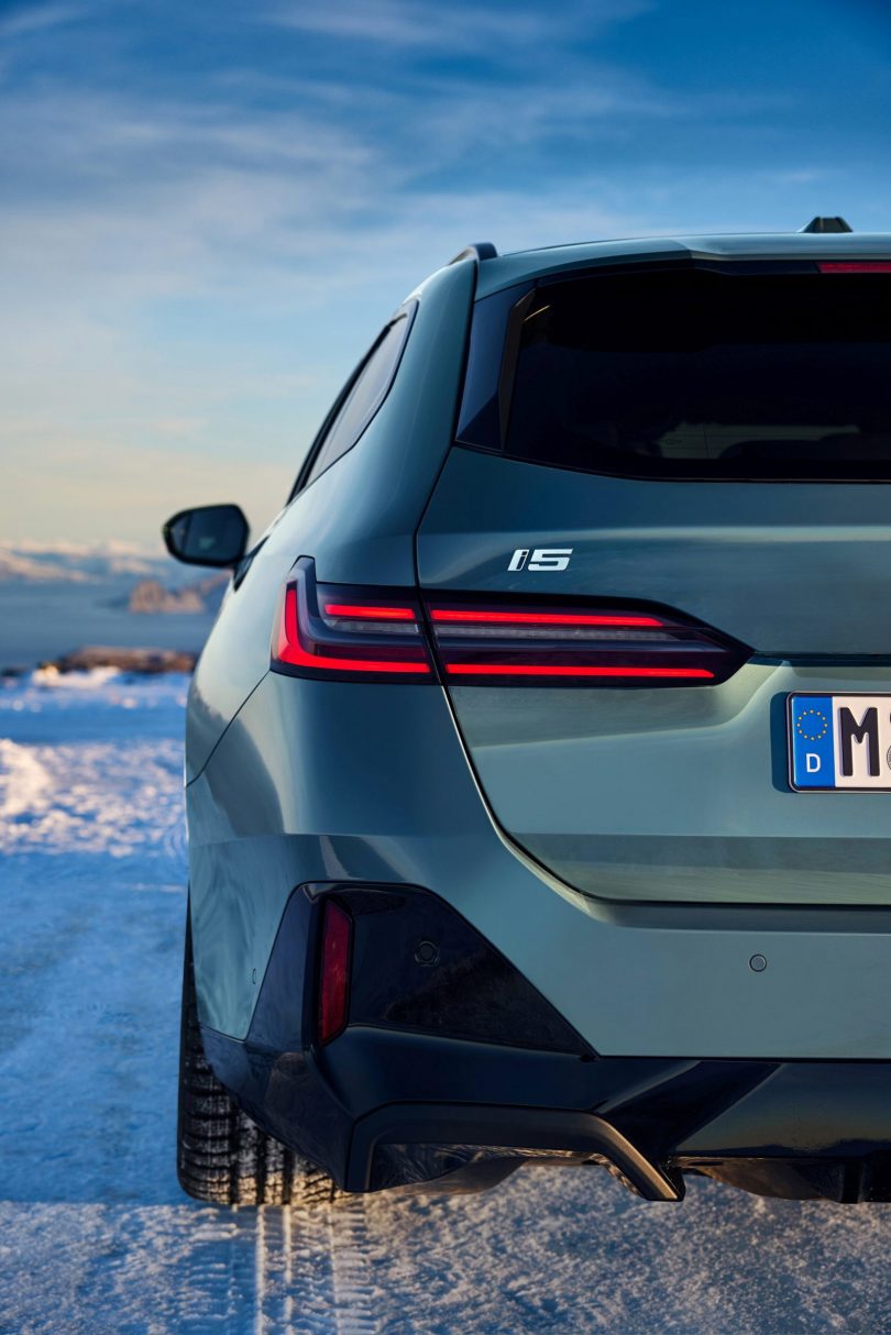 BMW i5 Touring - Mobilsiden.dk