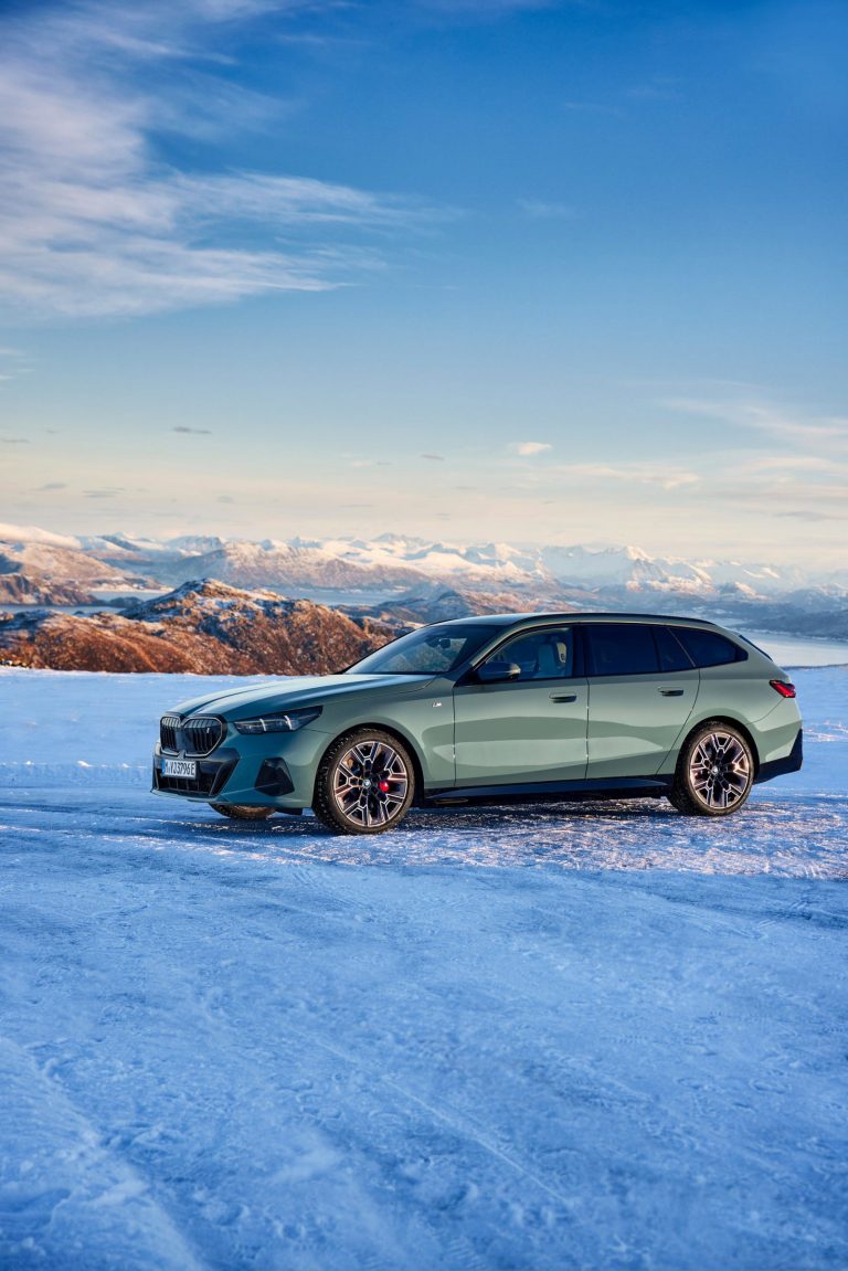 BMW i5 Touring - Mobilsiden.dk
