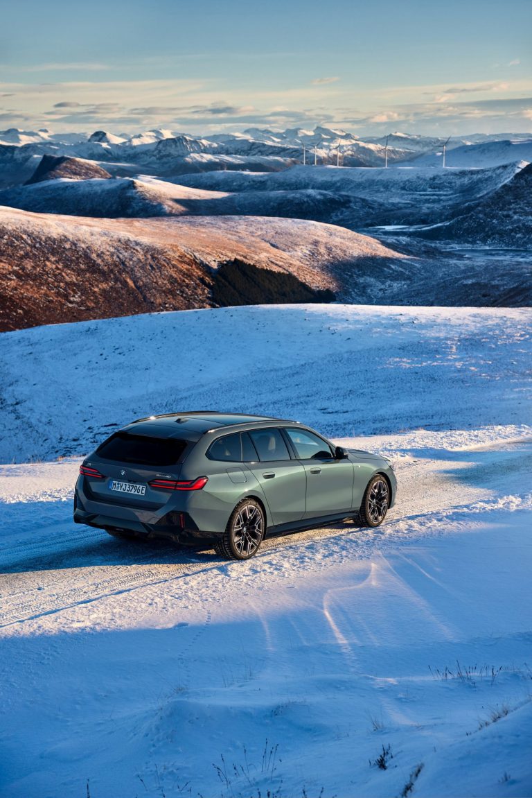 BMW i5 Touring - Mobilsiden.dk