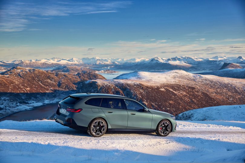 BMW i5 Touring - Mobilsiden.dk