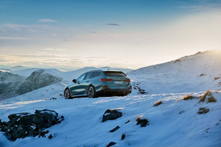 BMW i5 Touring - Mobilsiden.dk