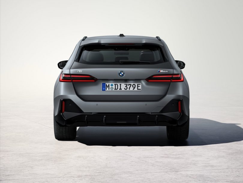 BMW i5 Touring - Mobilsiden.dk