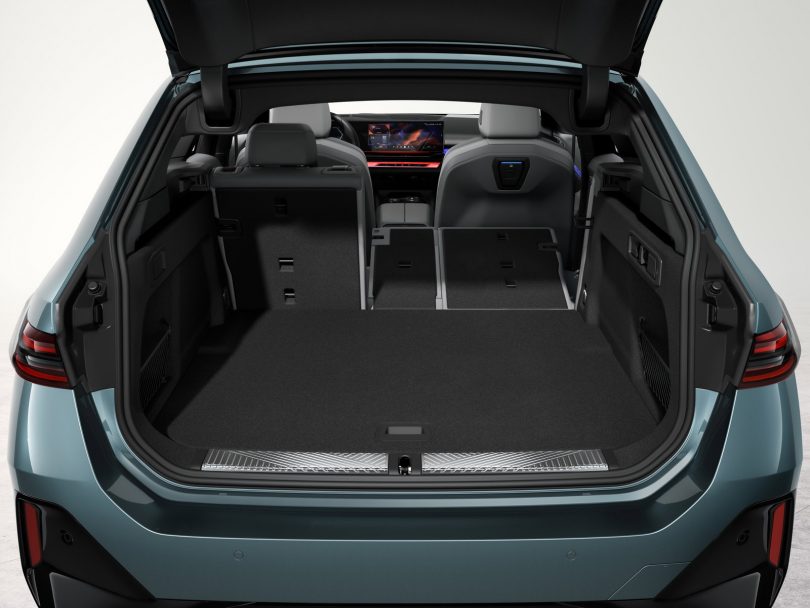 BMW i5 Touring - Mobilsiden.dk