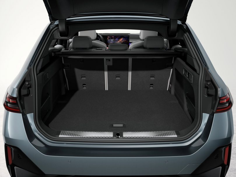 BMW i5 Touring - Mobilsiden.dk