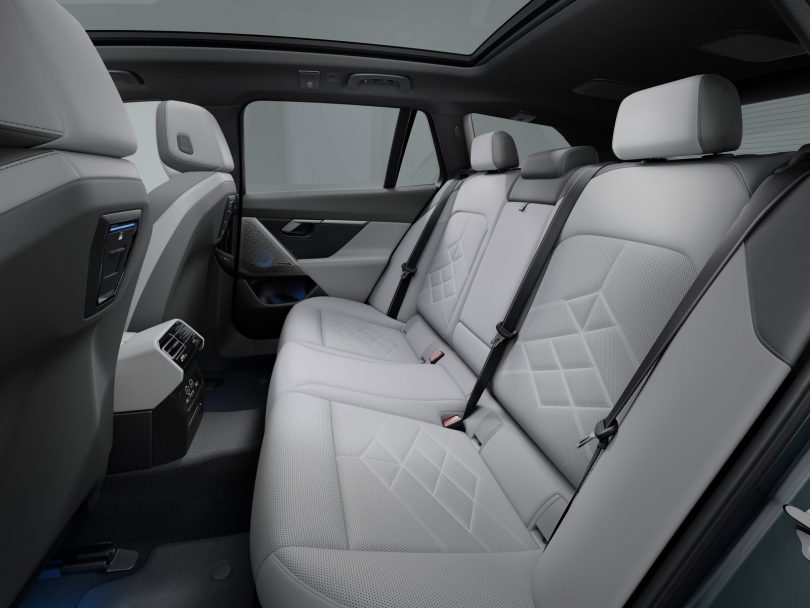 BMW i5 Touring - Mobilsiden.dk